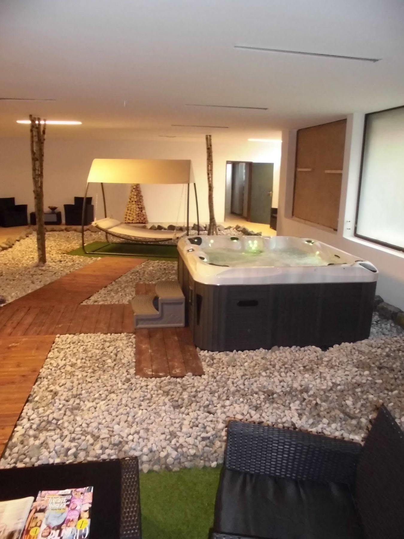 Roeb Hotel